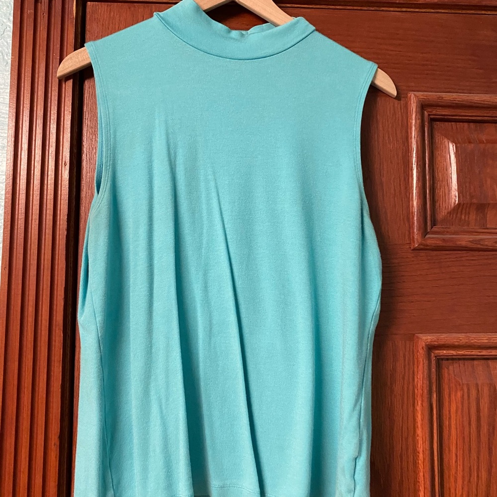 Mockneck sleeveless blouse